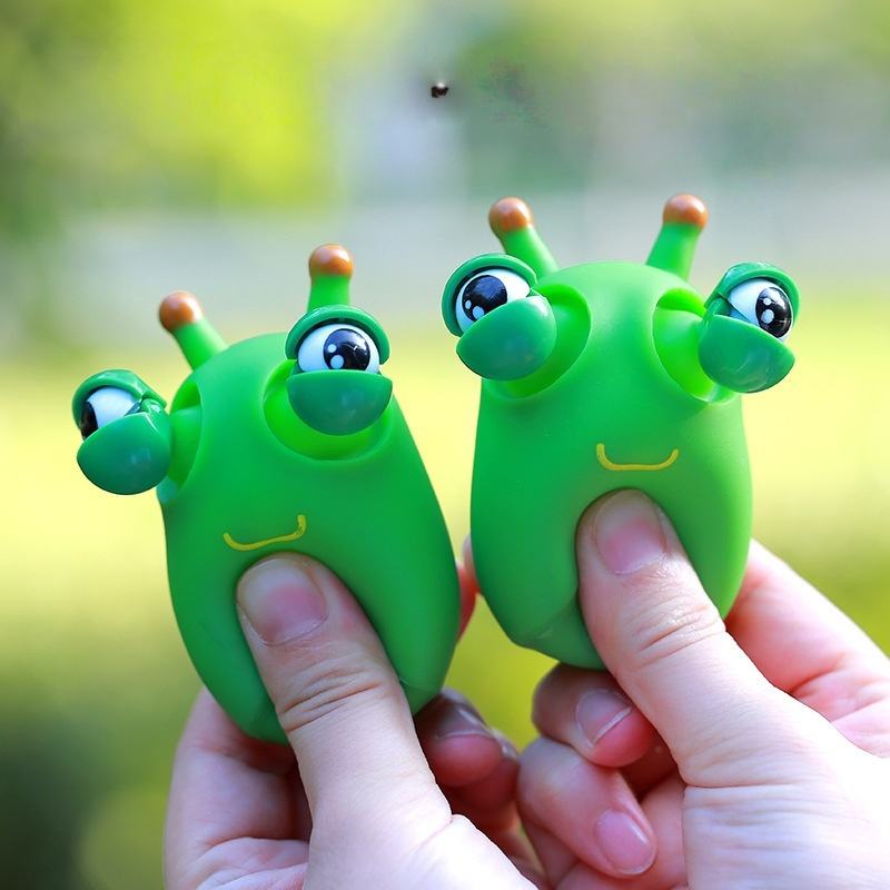 Hot Sale Green PVC Squishy Eye Pop Bug Toy Squeeze Eye Bouncing Worm Fidget Caterpillar for Age 5-7 for Christmas Birthday Gift